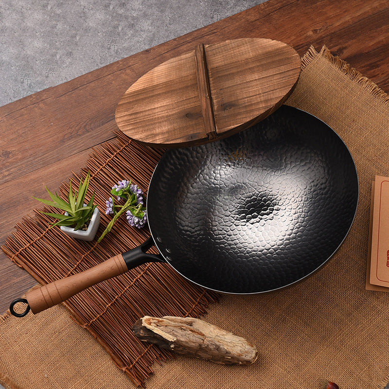 32cm Forged Hammer Iron Wok Stone Uncoated Physical Non-stick Pan Cast Iron Dumpling Pan Kitchen Pots Cooking Pans/32cm平底无耳铁锅